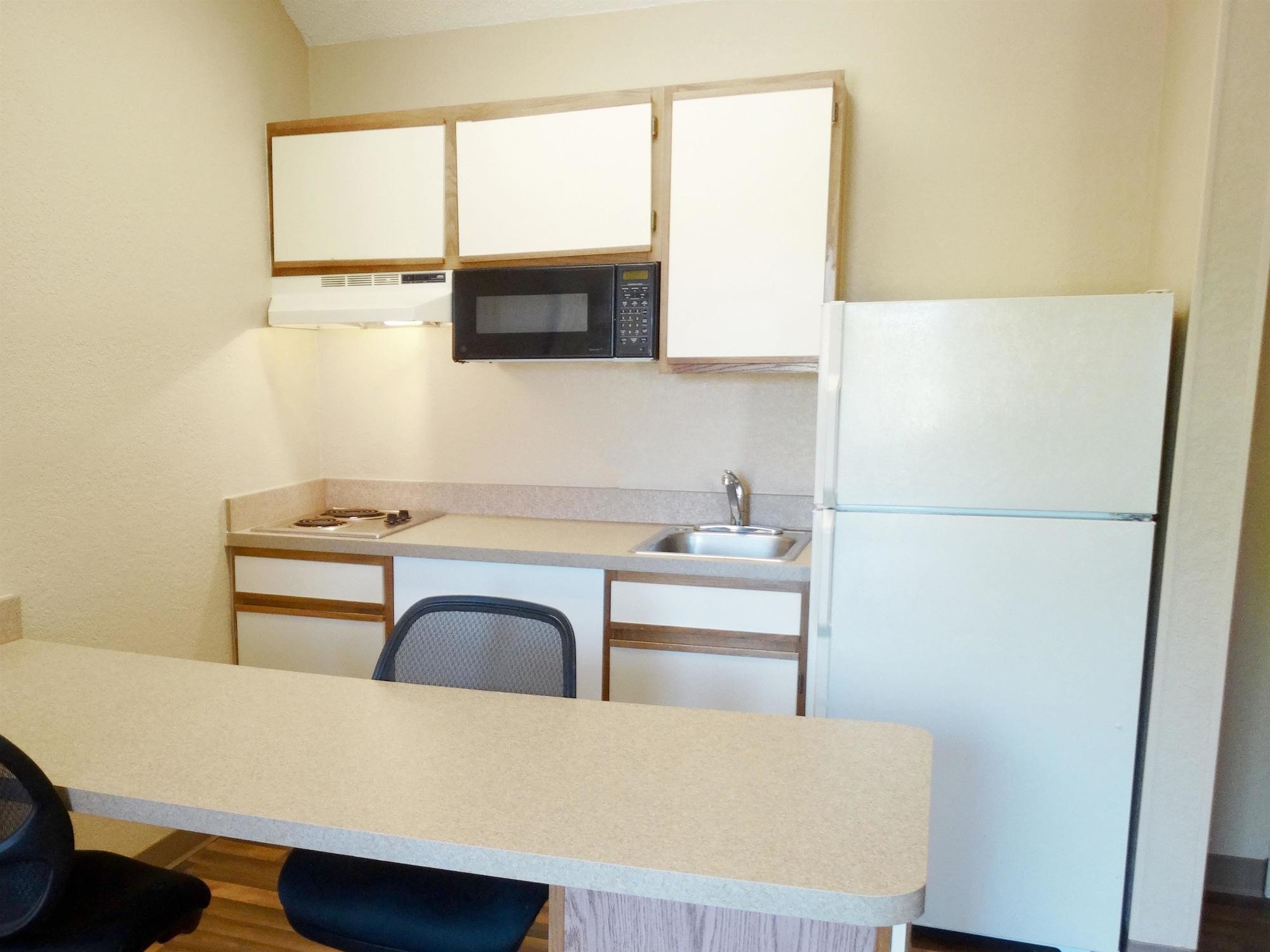Extended Stay America Select Suites - Jacksonville Salisbury Rd Southpoint Экстерьер фото