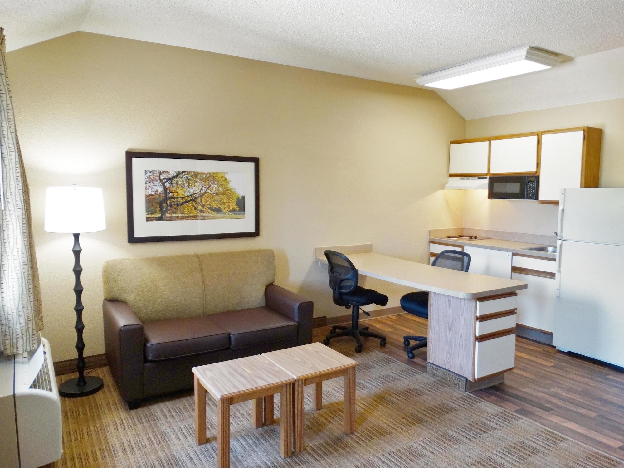 Extended Stay America Select Suites - Jacksonville Salisbury Rd Southpoint Экстерьер фото