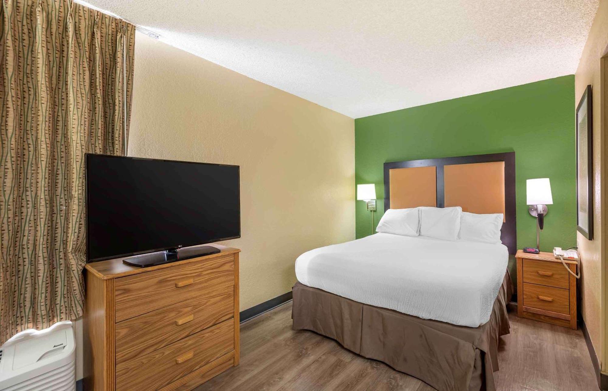 Extended Stay America Select Suites - Jacksonville Salisbury Rd Southpoint Экстерьер фото